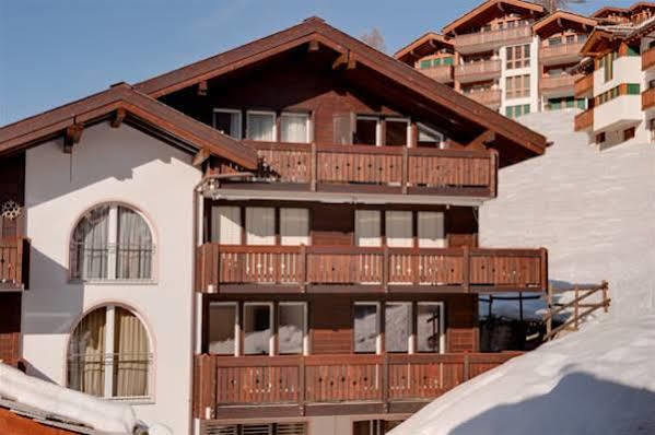 Ferienwohnung Casa Collinetta Zermatt Exterior foto